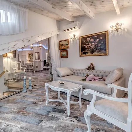 Coconella Apartment